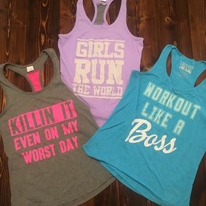 Bundle of workout tanks!!!